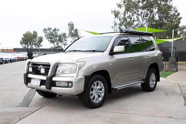 2007 Toyota Landcruiser GXL UZJ200R
