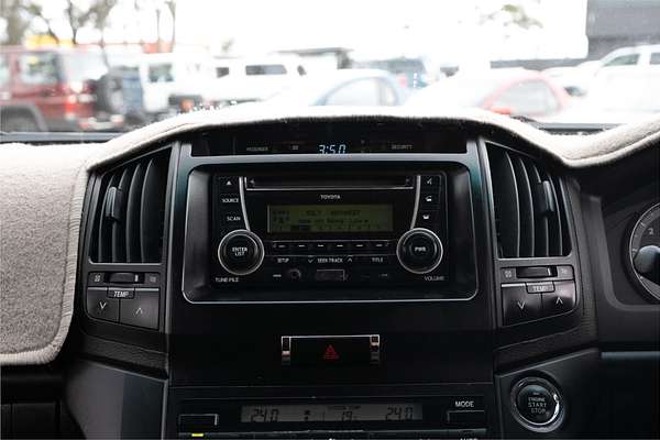 2007 Toyota Landcruiser GXL UZJ200R