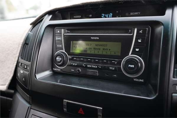 2007 Toyota Landcruiser GXL UZJ200R