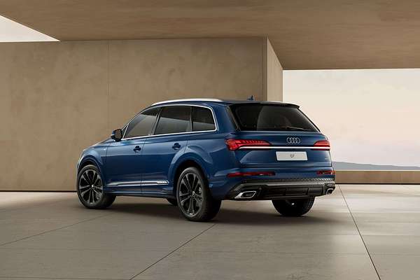 2025 Audi Q7 50 TDI S line 4M