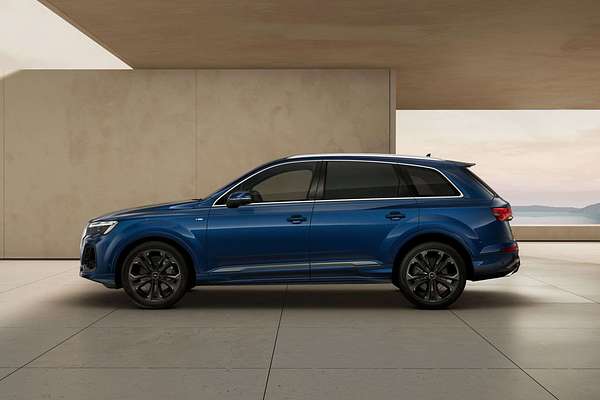 2025 Audi Q7 50 TDI S line 4M