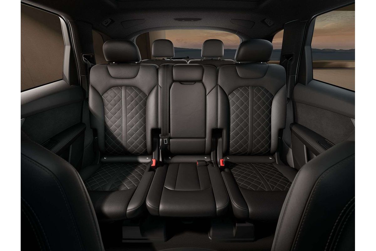 2025 Audi SQ7 TFSI 4M