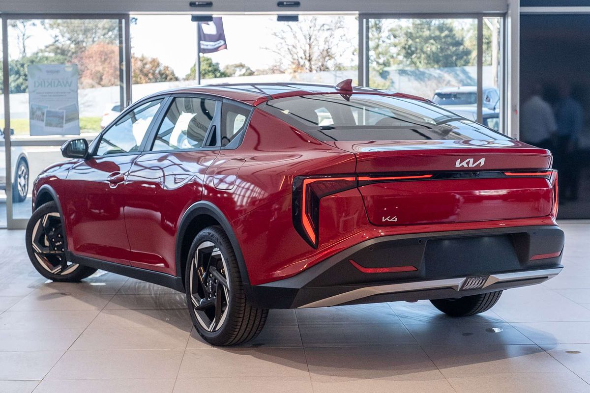2024 Kia K4 Sport+ CL4m