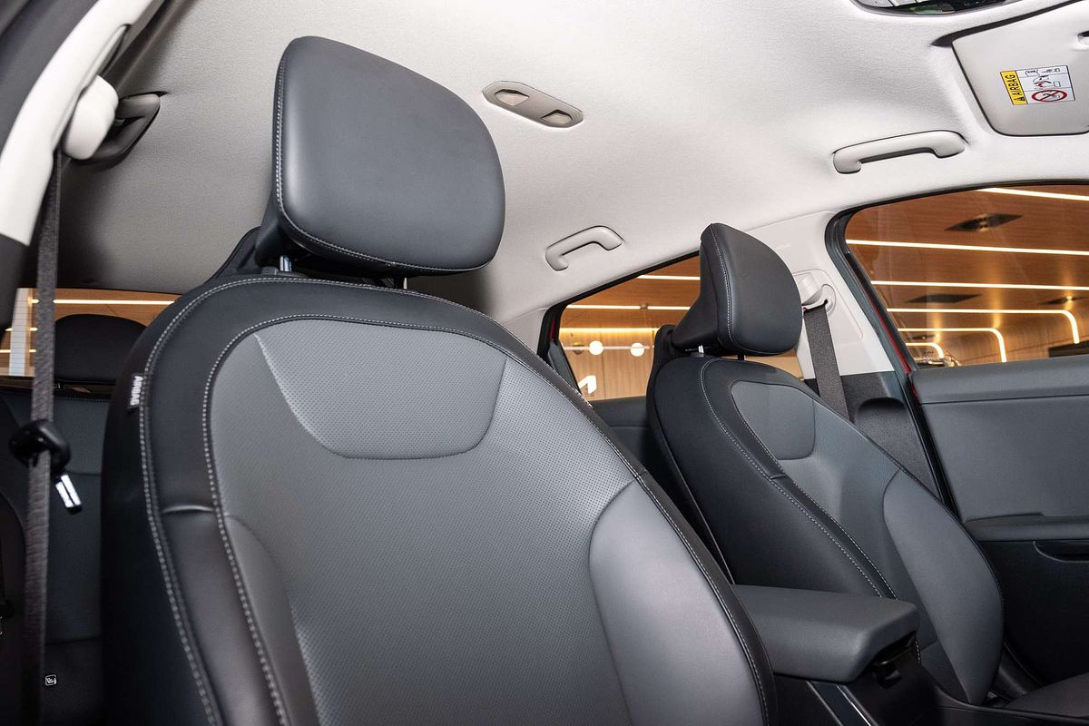 2024 Kia K4 Sport+ CL4m