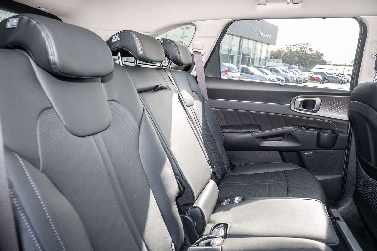 2025 Kia Sorento Sport+ MQ4 PE