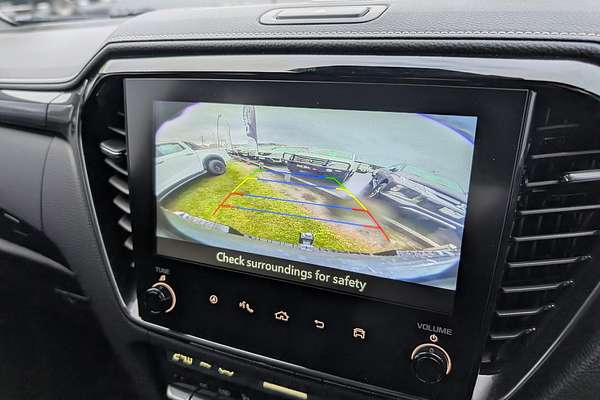 2025 Isuzu D-MAX BLADE 4X4