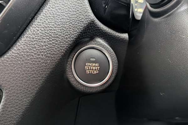 2025 Isuzu D-MAX BLADE 4X4