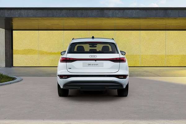 2025 Audi Q6 e-tron GF