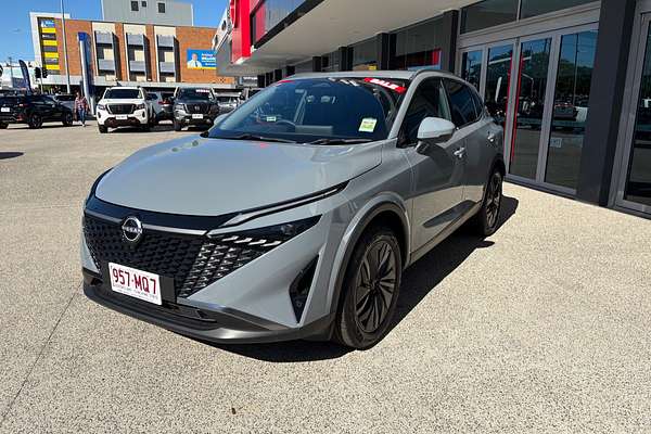 2025 Nissan QASHQAI Ti J12