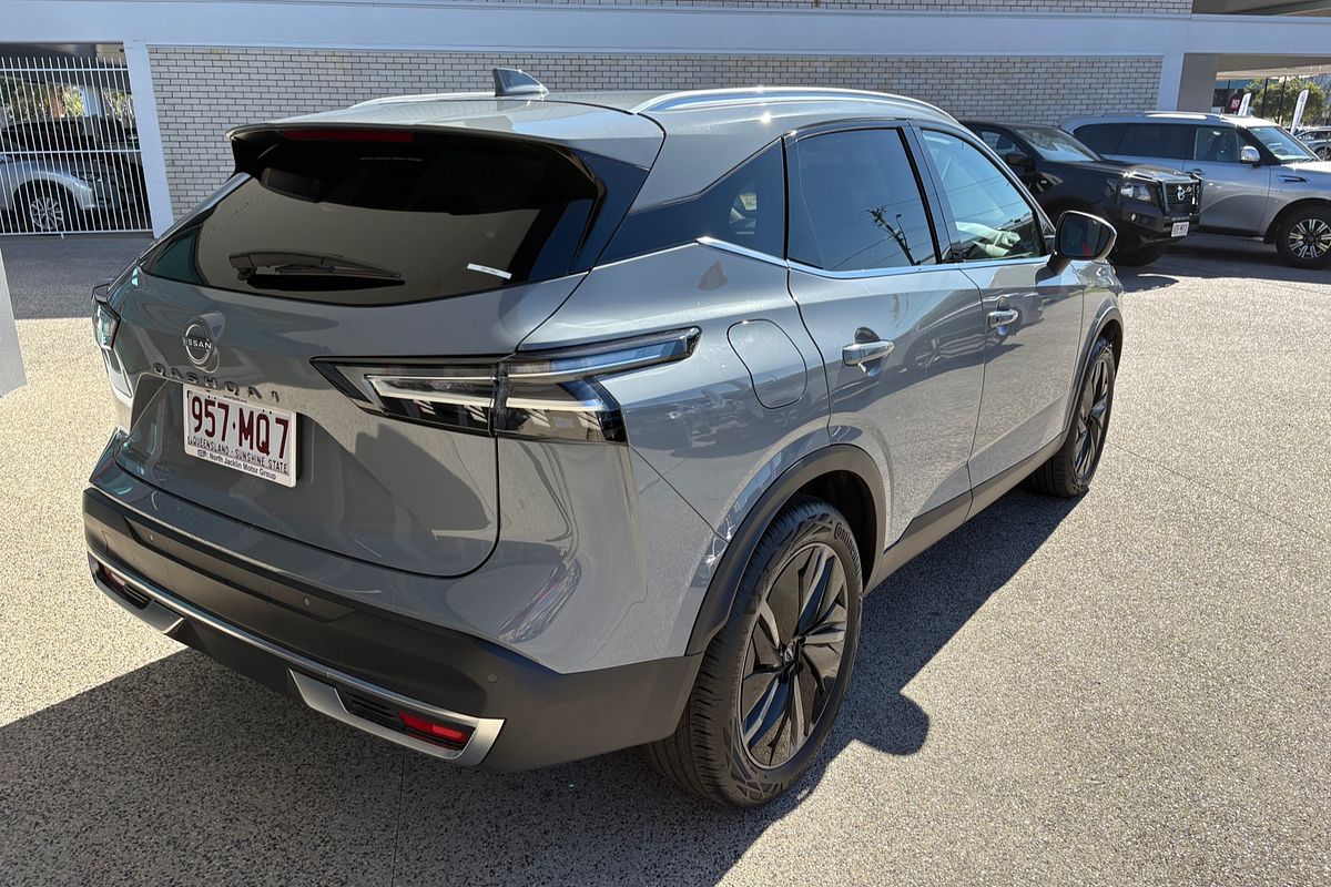 2025 Nissan QASHQAI Ti J12