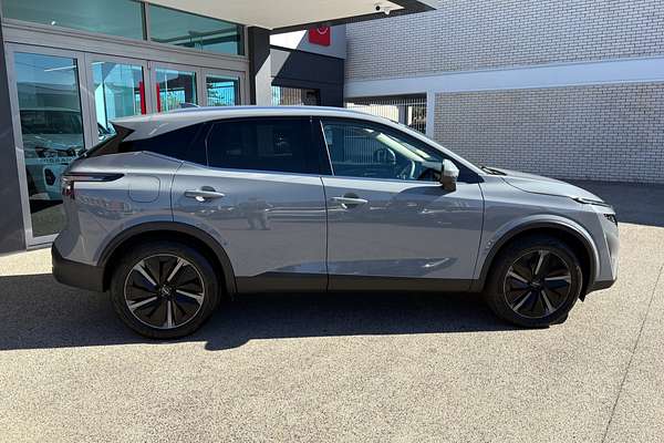 2025 Nissan QASHQAI Ti J12