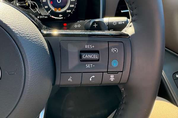 2025 Nissan QASHQAI Ti J12