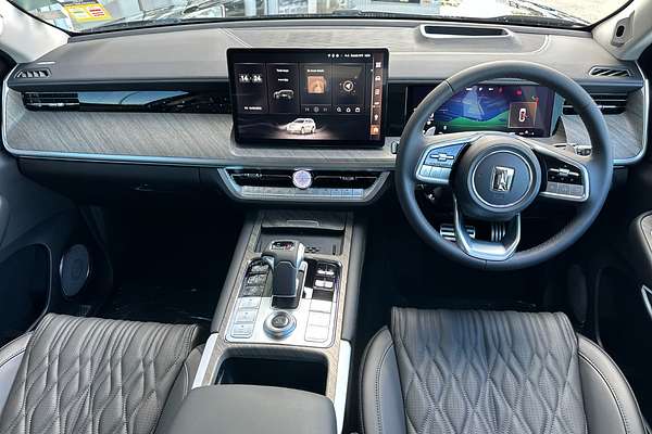 2025 GWM Tank 500 Ultra Hybrid P03