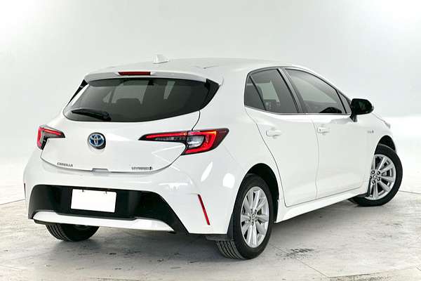 2022 Toyota Corolla Ascent Sport Hybrid ZWE211R