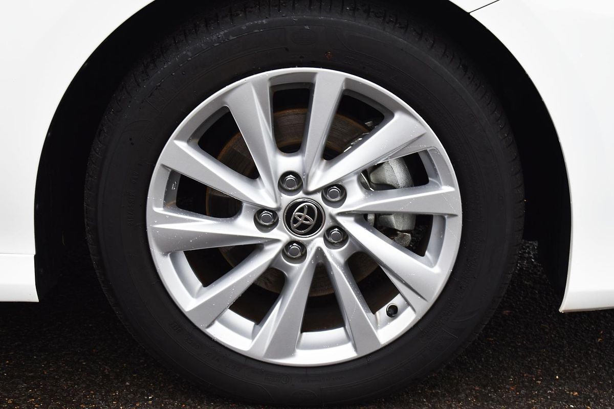 2024 Toyota Camry Ascent AXVH70R