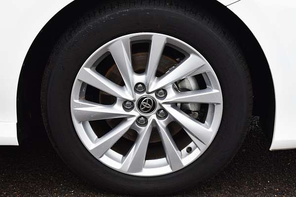 2024 Toyota Camry Ascent AXVH70R