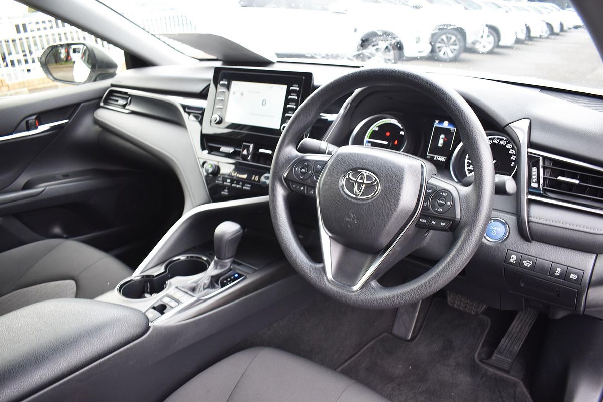 2024 Toyota Camry Ascent AXVH70R