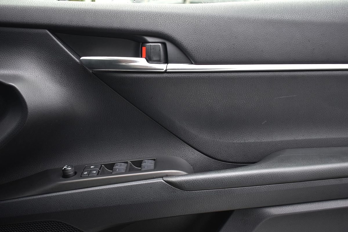 2024 Toyota Camry Ascent AXVH70R