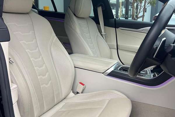 2022 BMW 8 Series M850i xDrive G16 LCI