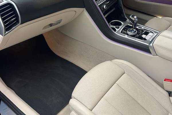 2022 BMW 8 Series M850i xDrive G16 LCI