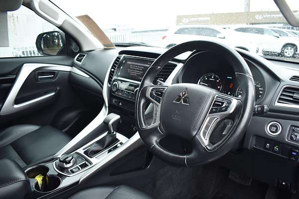 2016 Mitsubishi Pajero Sport GLS QE
