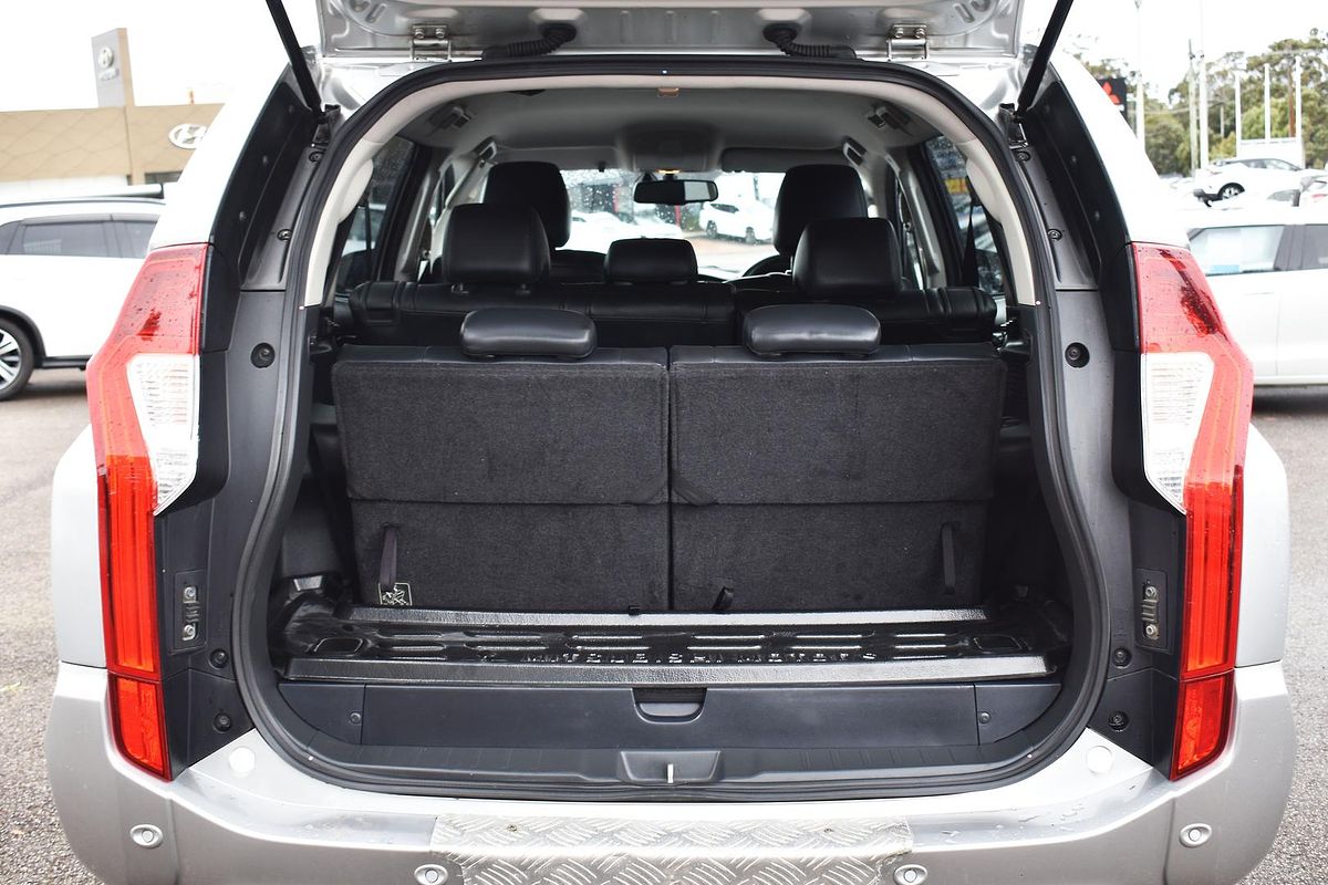 2016 Mitsubishi Pajero Sport GLS QE