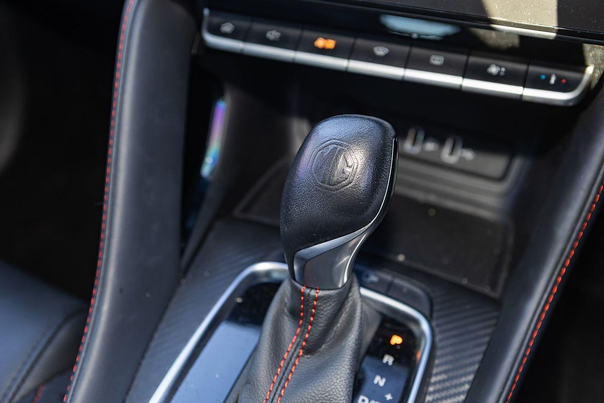 2022 MG ZST Excite