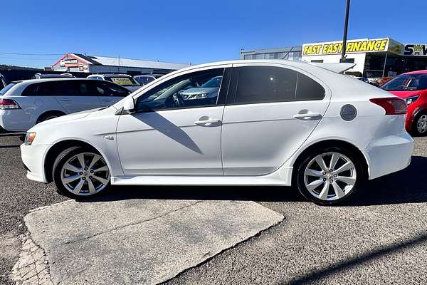 2014 Mitsubishi LANCER GSR CJ