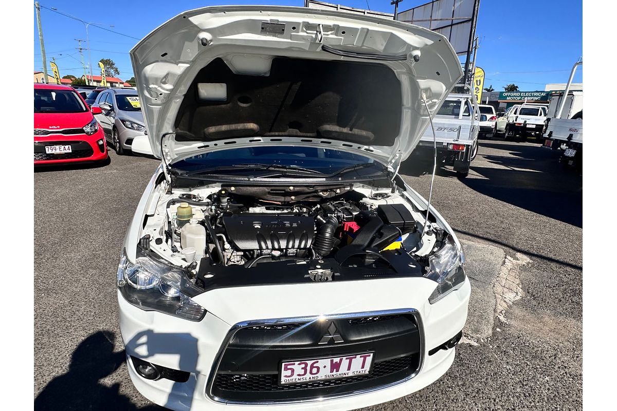 2014 Mitsubishi LANCER GSR CJ