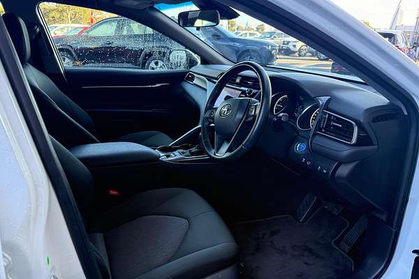 2019 Toyota Camry Ascent Sport AXVH71R