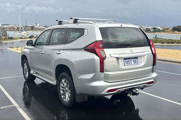2022 Mitsubishi Pajero Sport GLX QF
