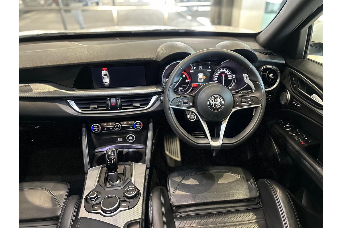 2017 Alfa Romeo Stelvio First Edition