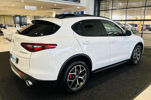 2017 Alfa Romeo Stelvio First Edition