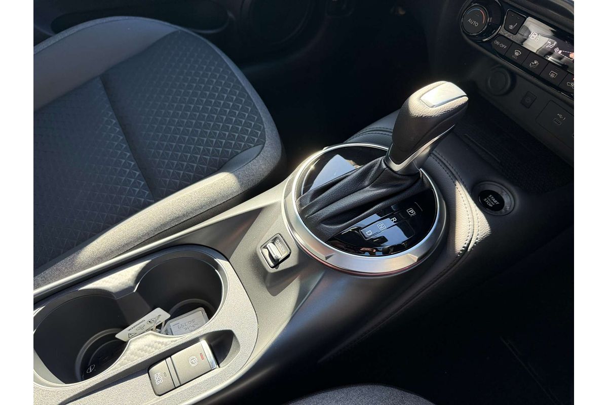 2024 Nissan JUKE ST-L F16