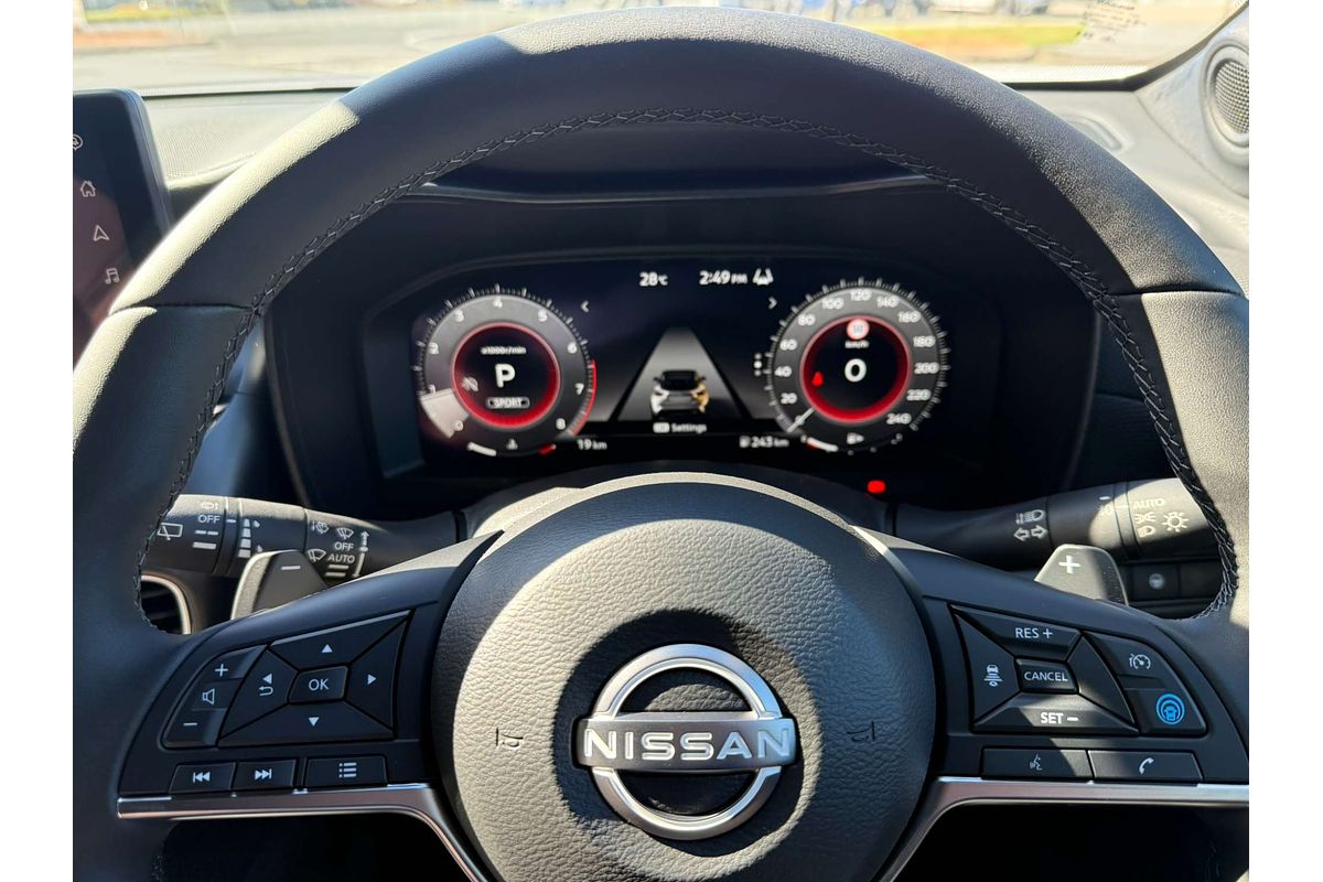 2024 Nissan JUKE ST-L F16