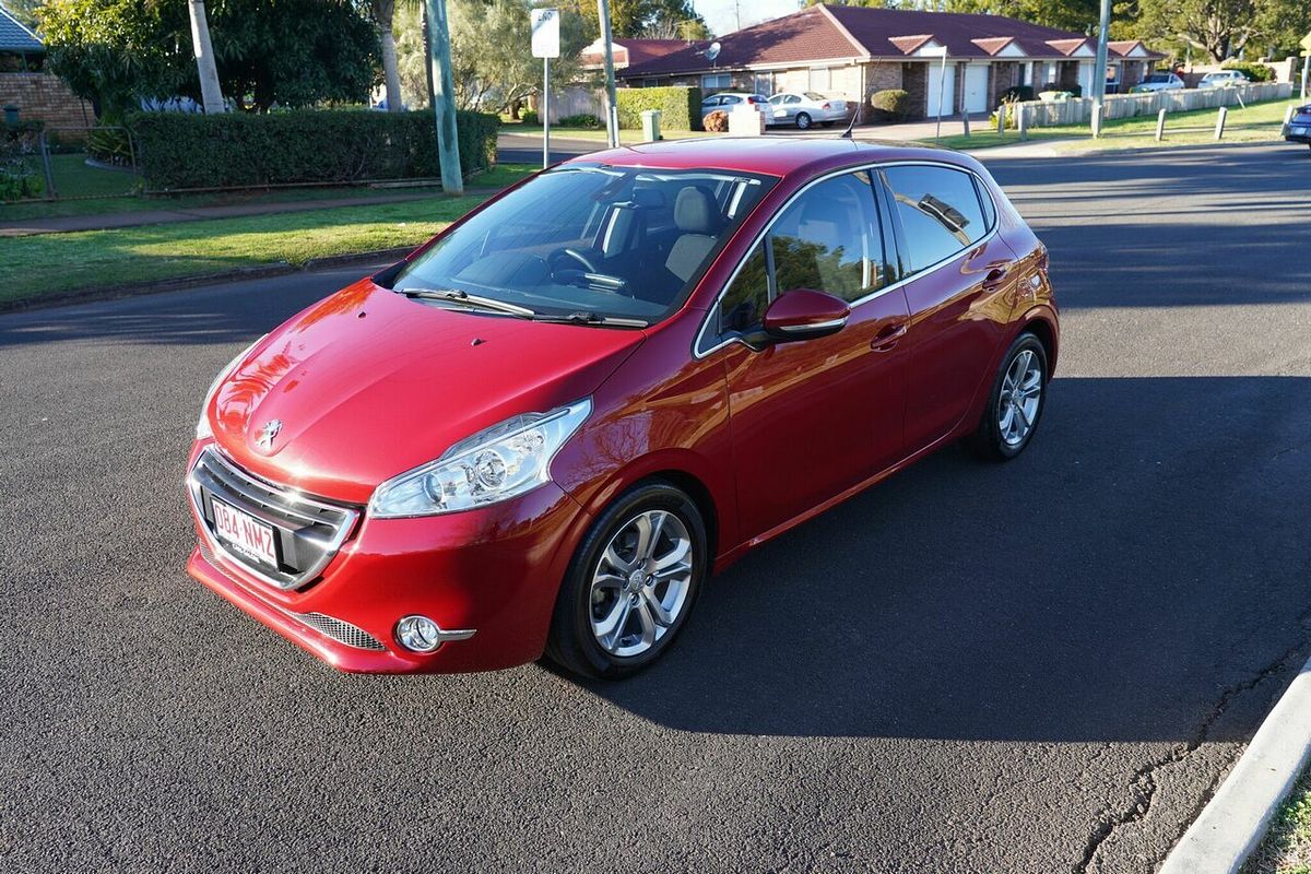 2014 Peugeot 208 Allure Premium A9