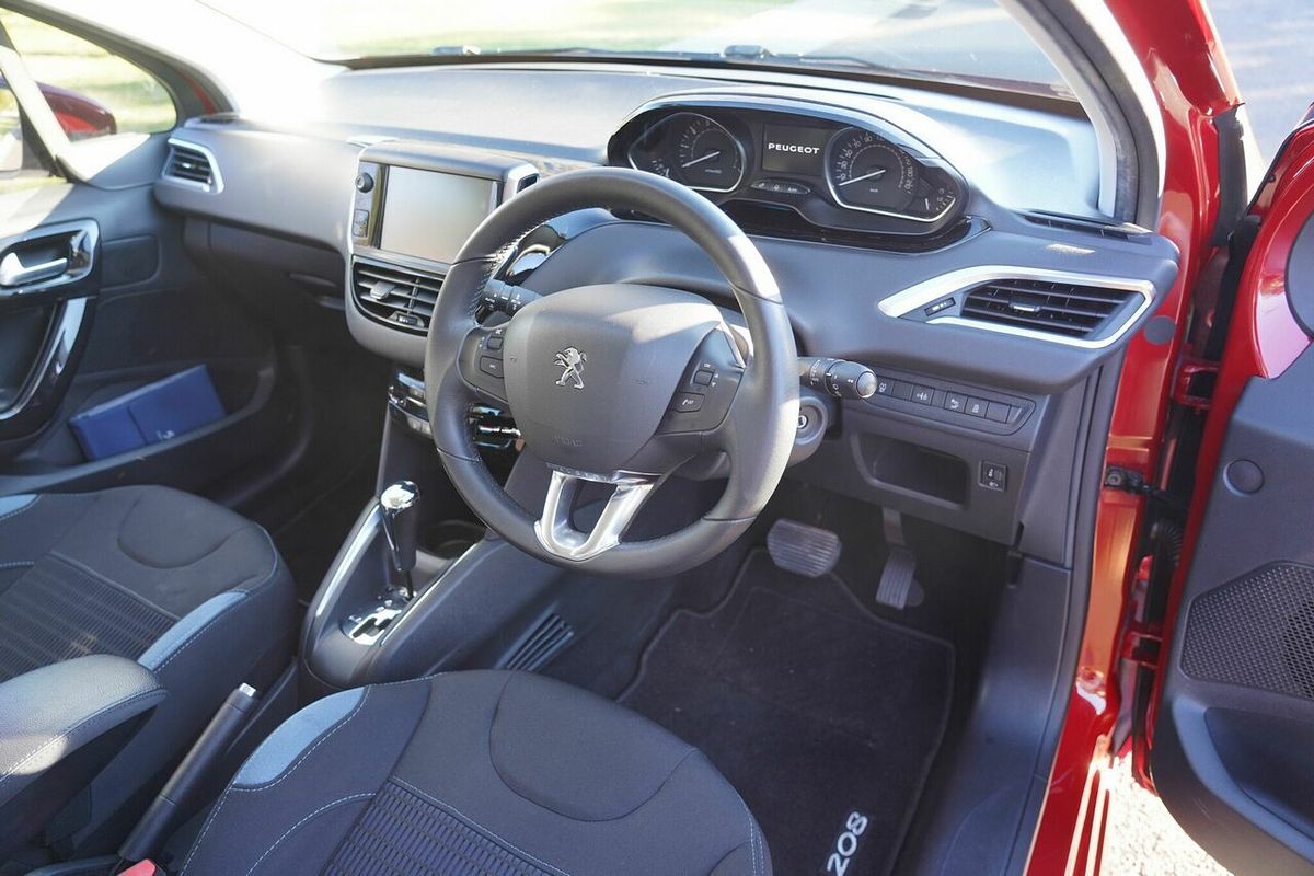 2014 Peugeot 208 Allure Premium A9