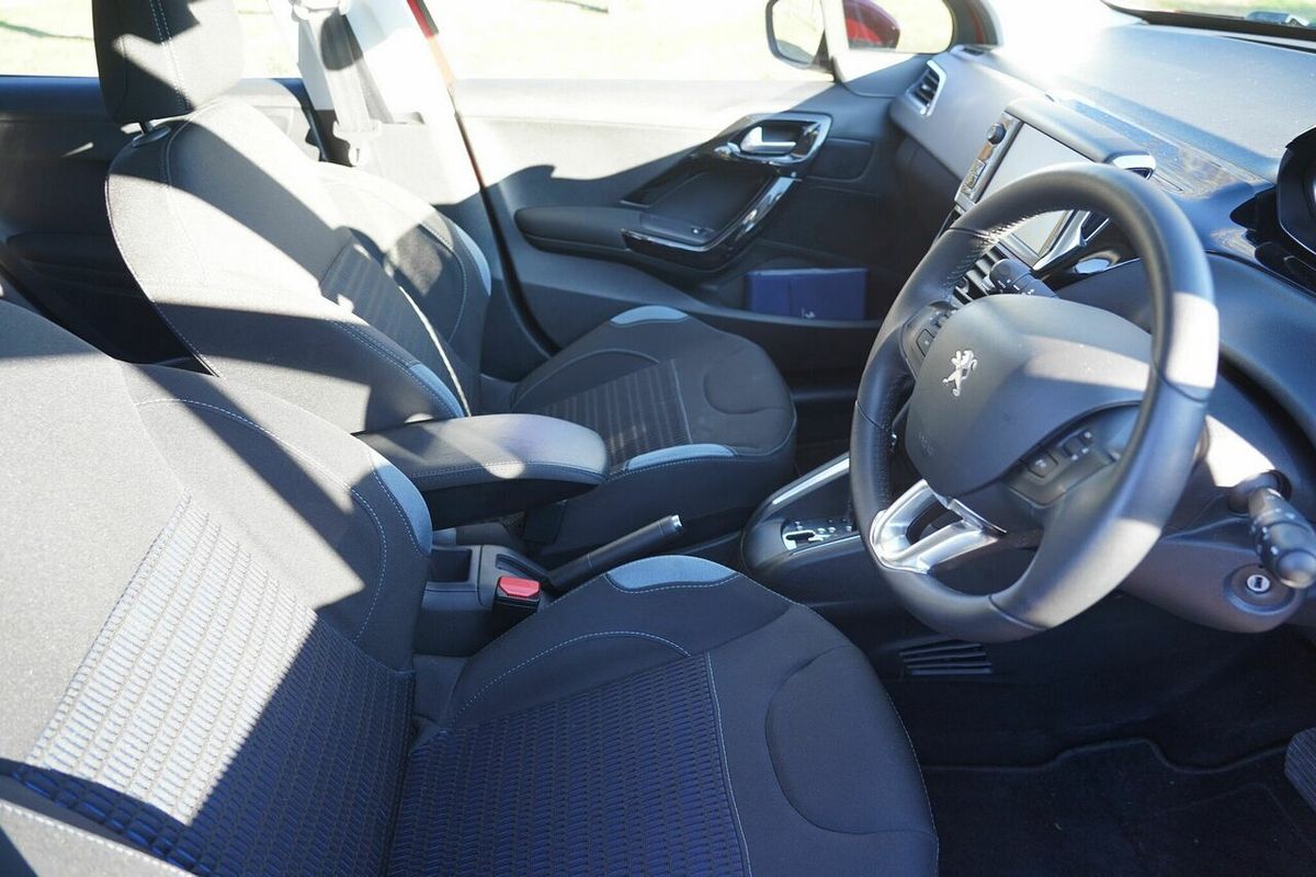 2014 Peugeot 208 Allure Premium A9