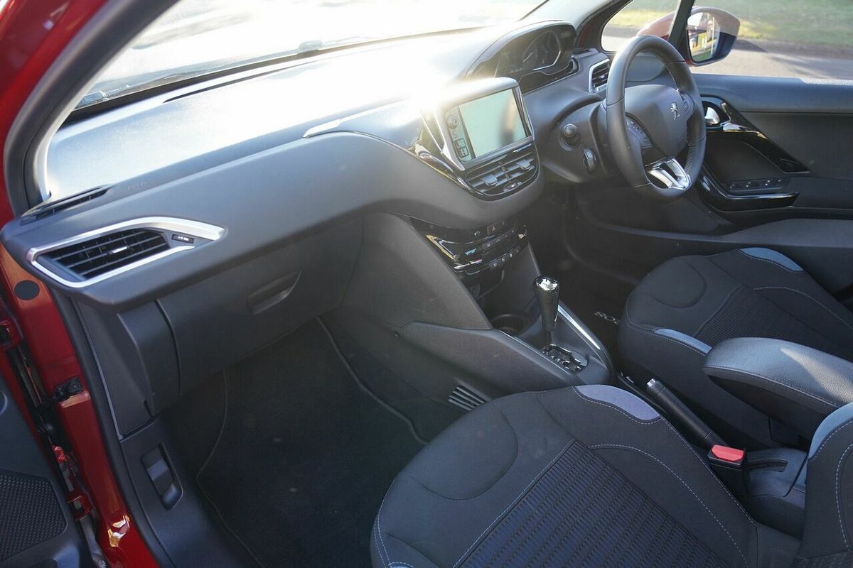 2014 Peugeot 208 Allure Premium A9