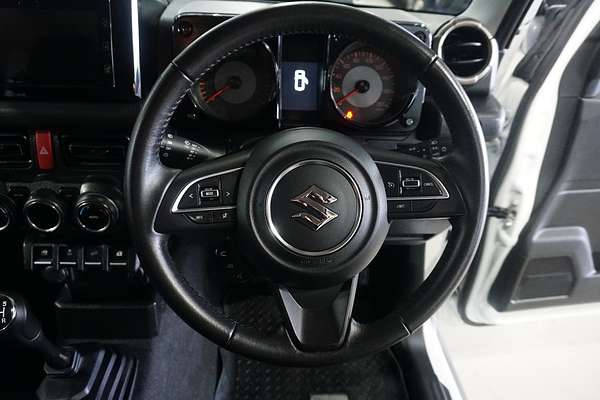 2023 Suzuki Jimny GLX GJ