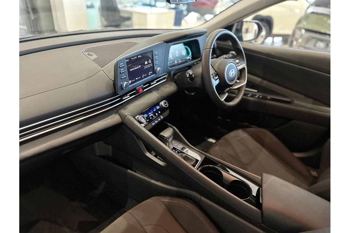 2025 Hyundai i30 Hybrid CN7.V2