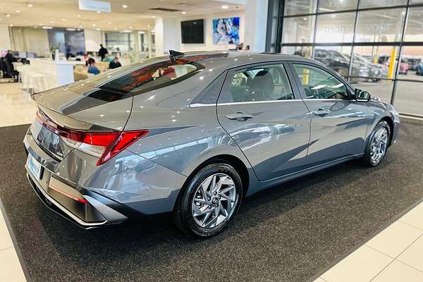 2025 Hyundai i30 Hybrid CN7.V2