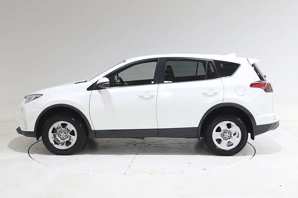 2017 Toyota RAV4 GX ZSA42R