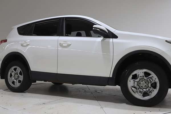 2017 Toyota RAV4 GX ZSA42R