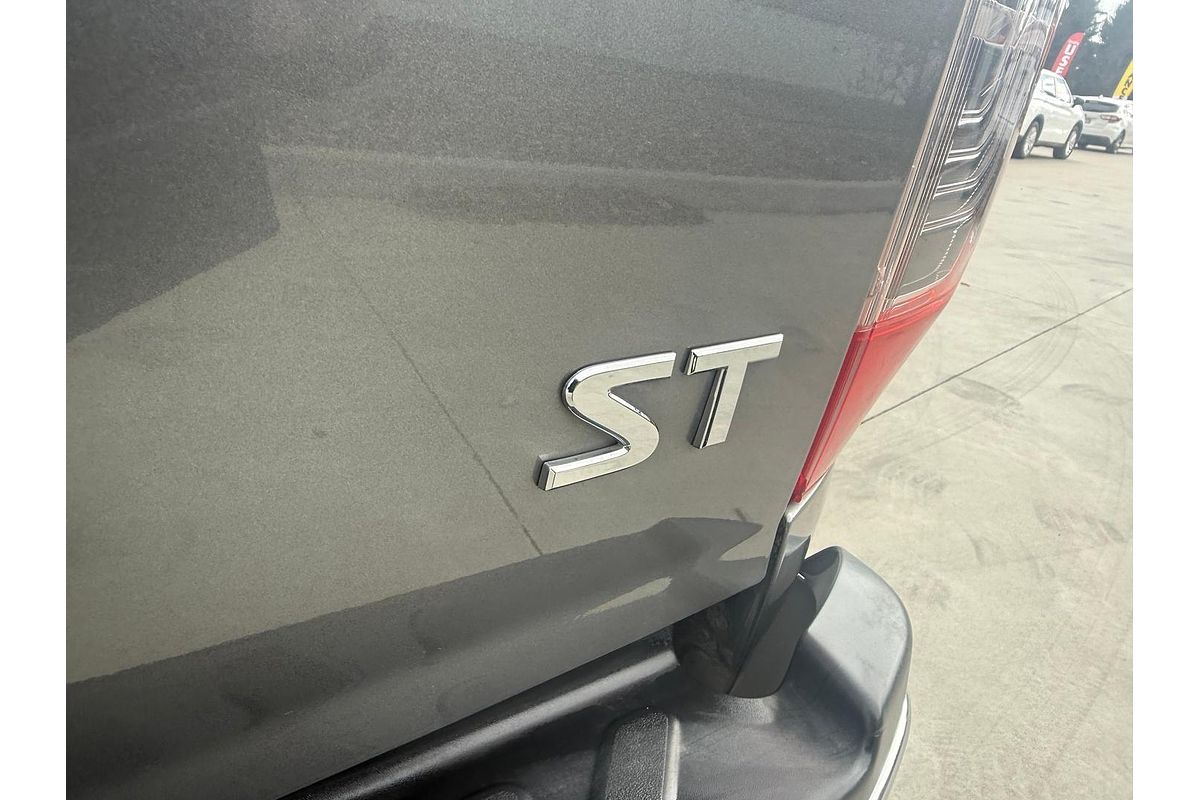 2016 Nissan Navara ST D23 Series 2 Rear Wheel Drive