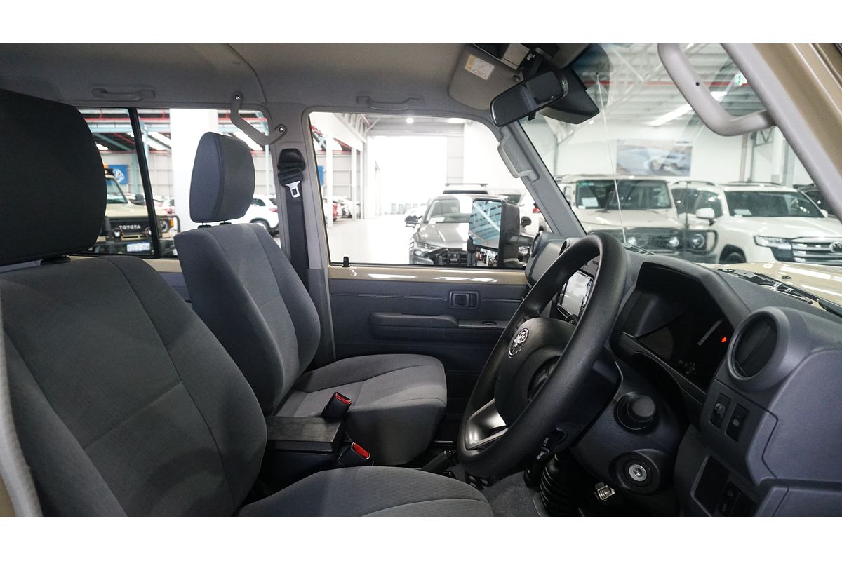 2025 Toyota Landcruiser GXL VDJL79R 4X4