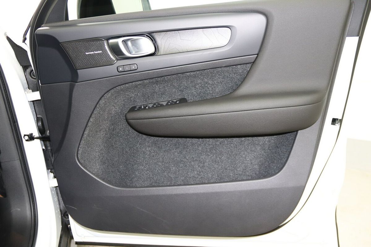 2023 Volvo C40 Recharge Twin