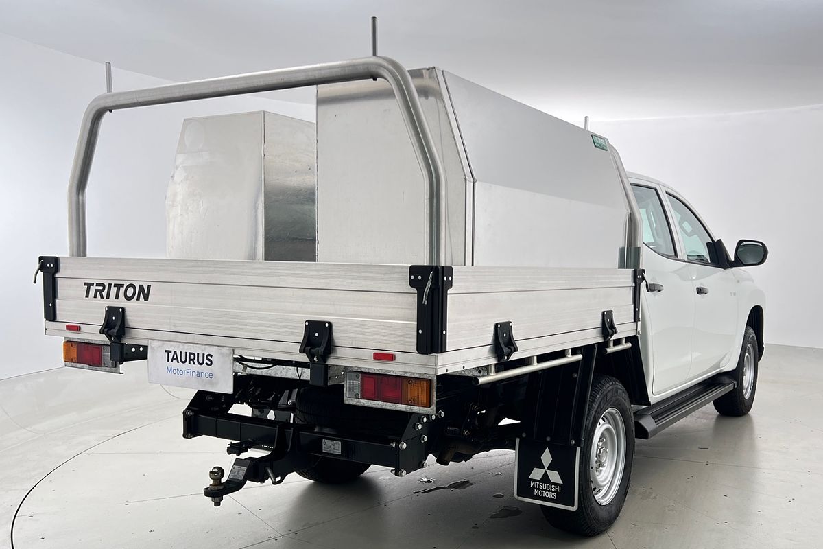 2023 Mitsubishi Triton GLX MR 4X4
