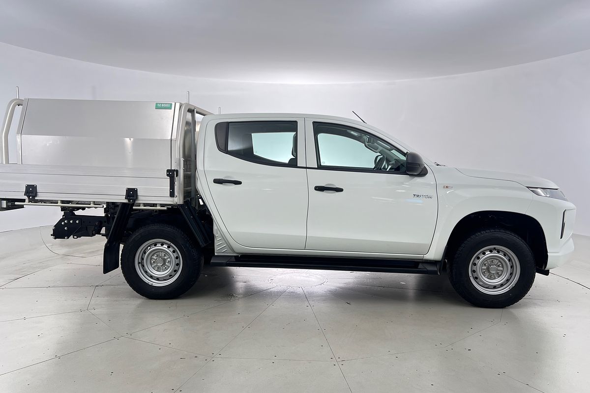 2023 Mitsubishi Triton GLX MR 4X4