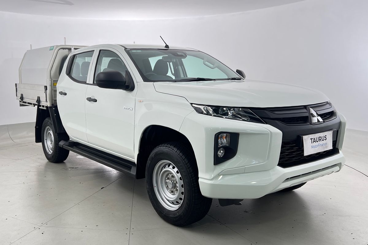2023 Mitsubishi Triton GLX MR 4X4